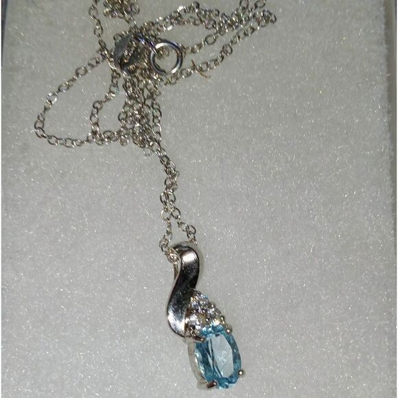 Aquamarine and 925 Silver charm and chain. Stamped .925 - Picture 1 of 8